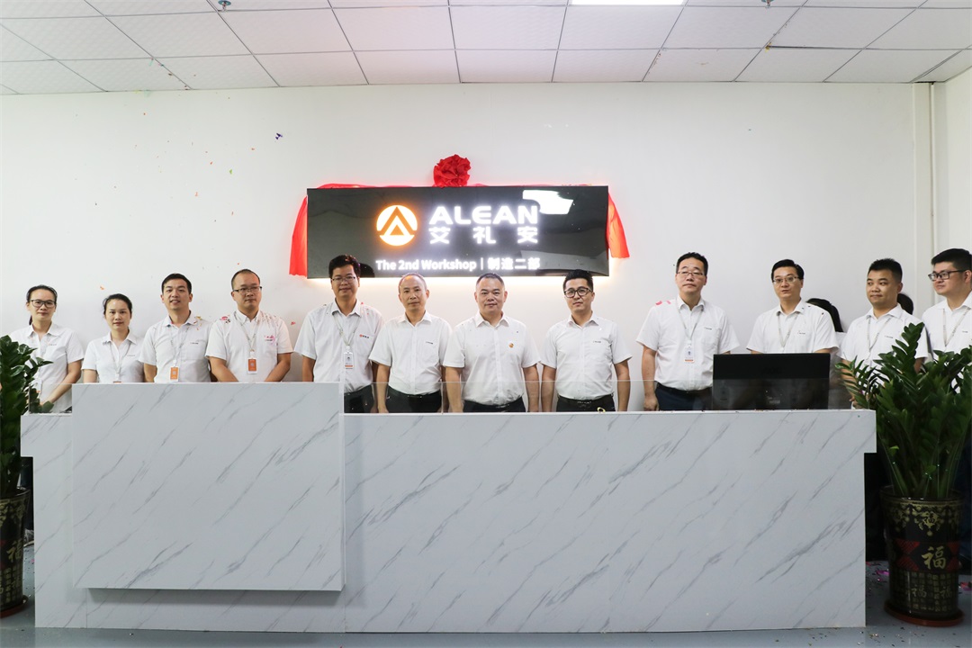 亚洲午夜精品A片久久WWW慈禧-女人张开腿让男人添-亚洲国产欧美日韩人成-乱肉YIN荡系列合集TXT-天天撸日日夜夜第二车间&物联传感实验室正式揭牌