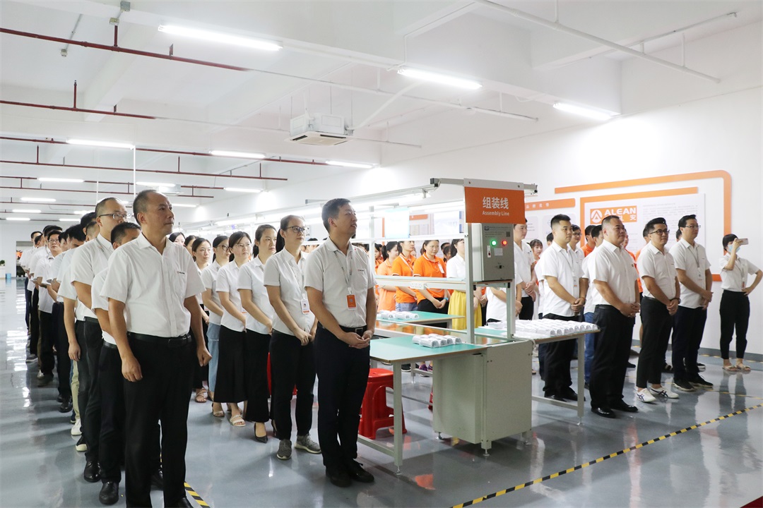 亚洲午夜精品A片久久WWW慈禧-女人张开腿让男人添-亚洲国产欧美日韩人成-乱肉YIN荡系列合集TXT-天天撸日日夜夜第二车间&物联传感实验室正式揭牌