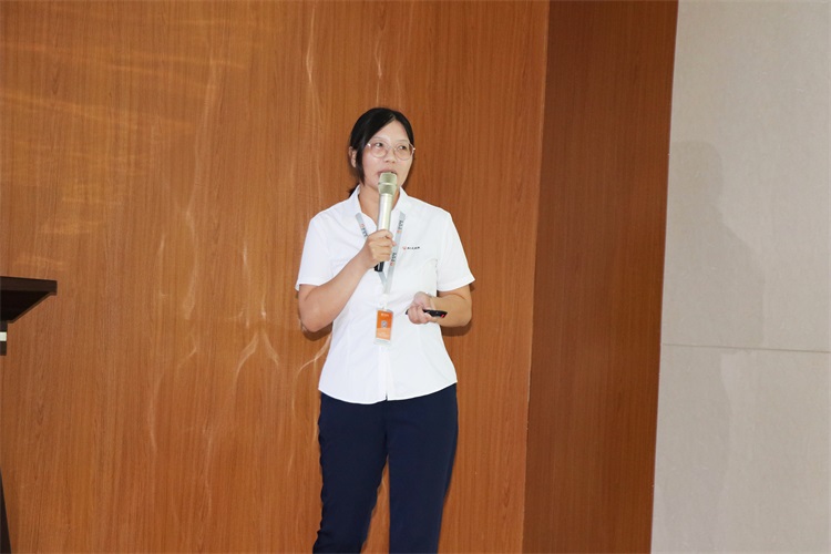 团结一心，勇毅前行——亚洲午夜精品A片久久WWW慈禧-女人张开腿让男人添-亚洲国产欧美日韩人成-乱肉YIN荡系列合集TXT-天天撸日日夜夜隆重举办2020年中总结暨表彰大会