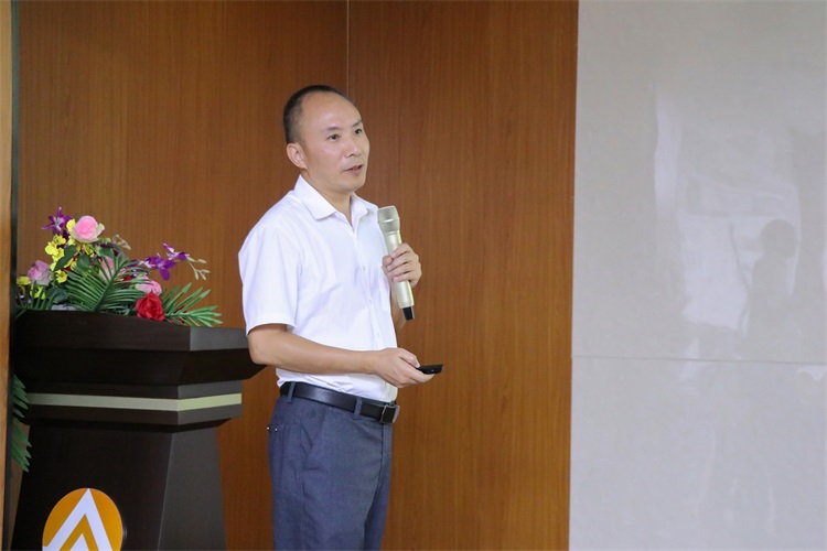 团结一心，勇毅前行——亚洲午夜精品A片久久WWW慈禧-女人张开腿让男人添-亚洲国产欧美日韩人成-乱肉YIN荡系列合集TXT-天天撸日日夜夜隆重举办2020年中总结暨表彰大会