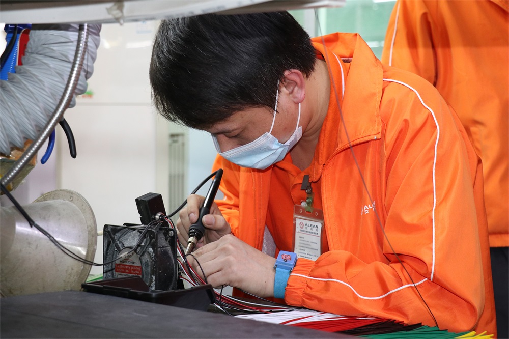 亚洲午夜精品A片久久WWW慈禧-女人张开腿让男人添-亚洲国产欧美日韩人成-乱肉YIN荡系列合集TXT-天天撸日日夜夜第四届“王者杯”职工技能大赛圆满落幕 亚洲午夜精品A片久久WWW慈禧-女人张开腿让男人添-亚洲国产欧美日韩人成-乱肉YIN荡系列合集TXT-天天撸日日夜夜第四届“王者杯”职工技能大赛圆满落幕