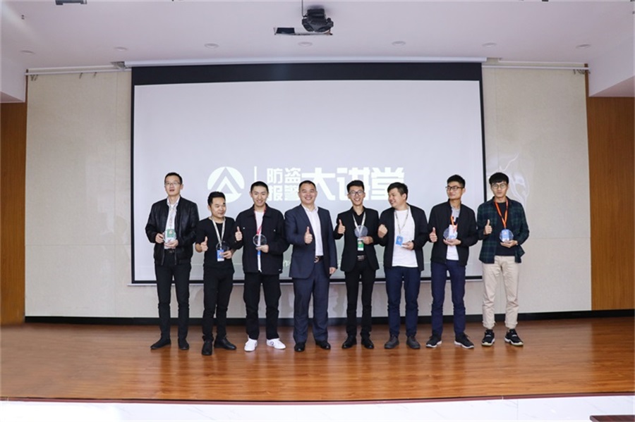 亚洲午夜精品A片久久WWW慈禧-女人张开腿让男人添-亚洲国产欧美日韩人成-乱肉YIN荡系列合集TXT-天天撸日日夜夜与您共同见证2019年美好时刻