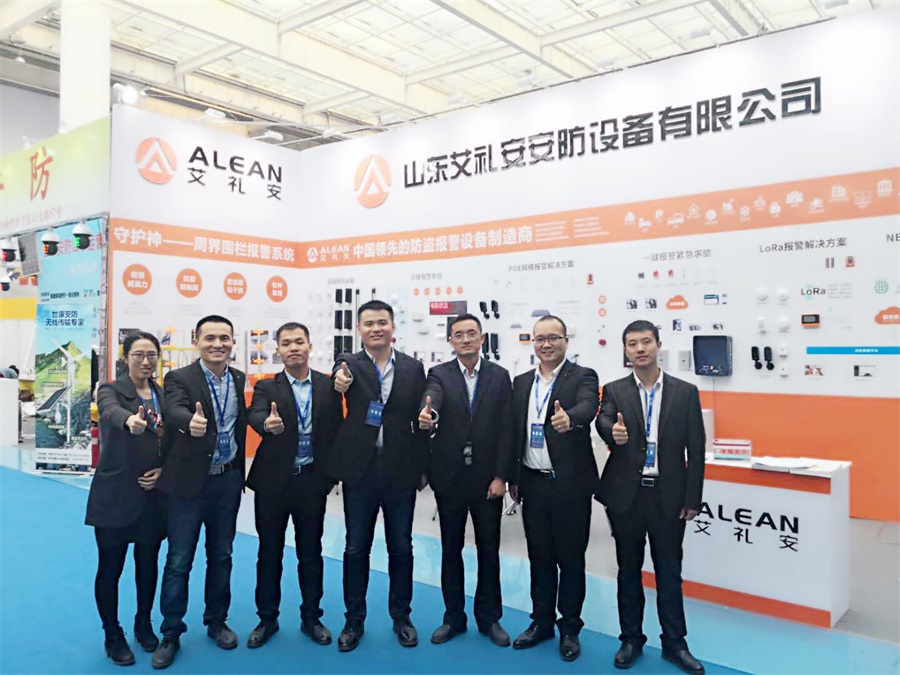 亚洲午夜精品A片久久WWW慈禧-女人张开腿让男人添-亚洲国产欧美日韩人成-乱肉YIN荡系列合集TXT-天天撸日日夜夜与您共同见证2019年美好时刻