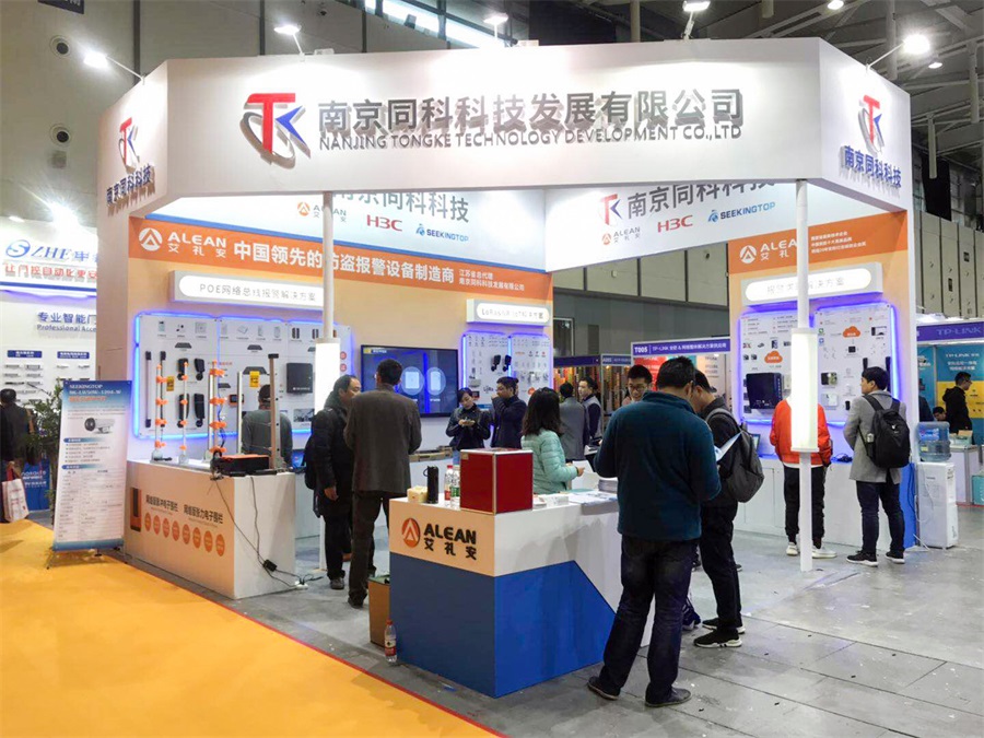 亚洲午夜精品A片久久WWW慈禧-女人张开腿让男人添-亚洲国产欧美日韩人成-乱肉YIN荡系列合集TXT-天天撸日日夜夜与您共同见证2019年美好时刻