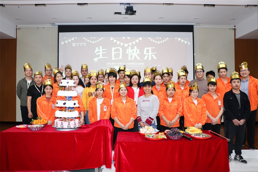 亚洲午夜精品A片久久WWW慈禧-女人张开腿让男人添-亚洲国产欧美日韩人成-乱肉YIN荡系列合集TXT-天天撸日日夜夜与您共同见证2019年美好时刻