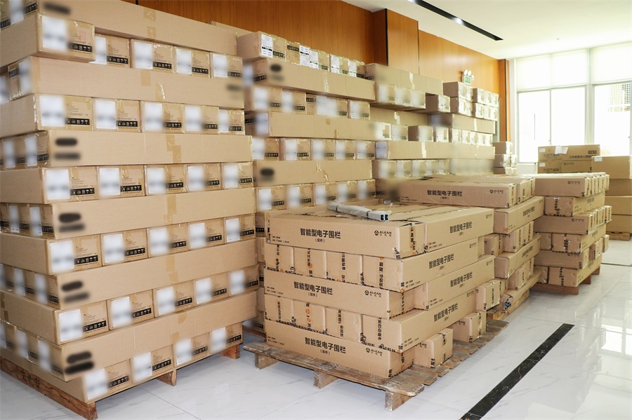 亚洲午夜精品A片久久WWW慈禧-女人张开腿让男人添-亚洲国产欧美日韩人成-乱肉YIN荡系列合集TXT-天天撸日日夜夜制造中心总监院克东:创新思路，为制造持续赋能