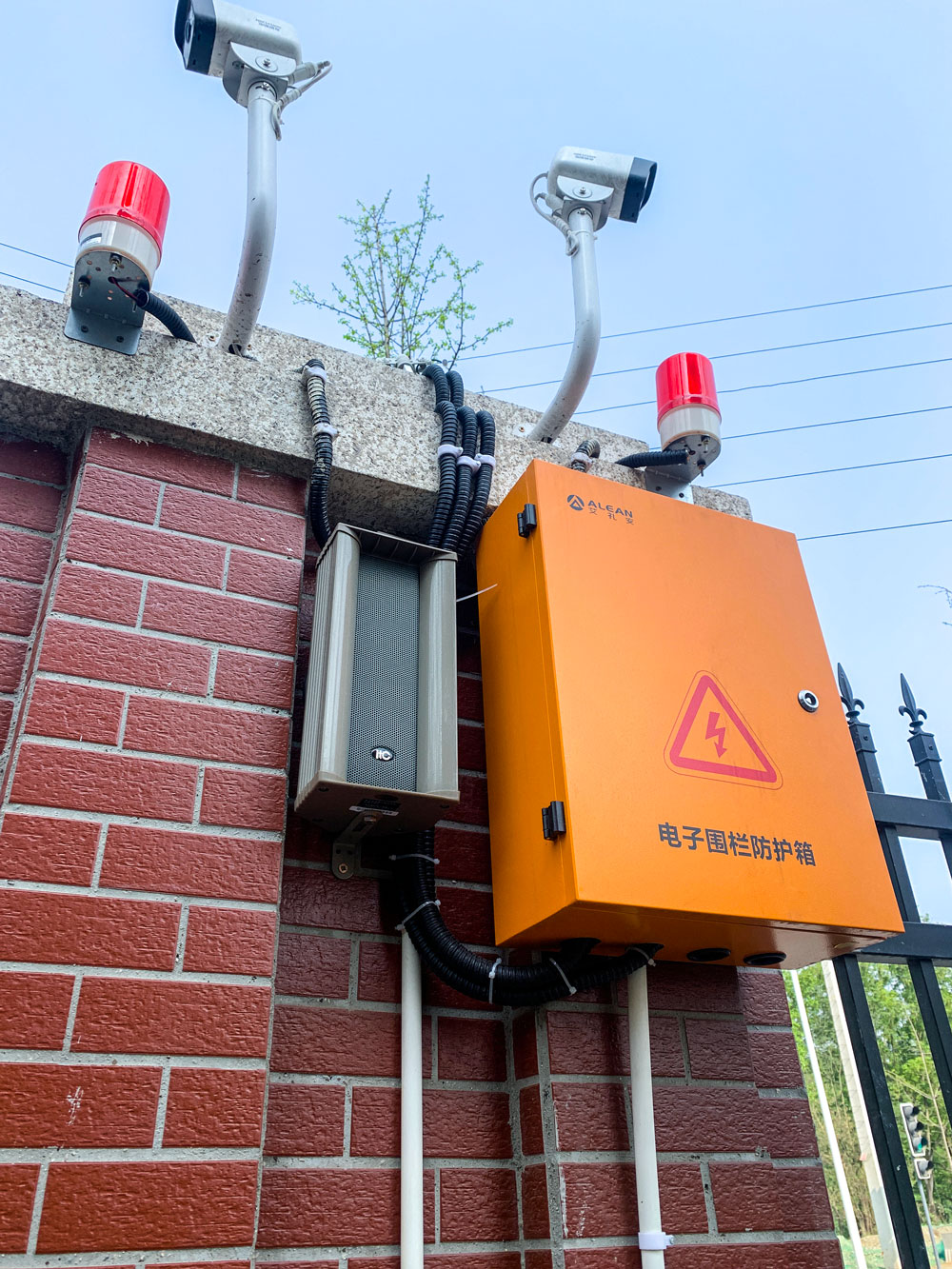 成都外国语学校新津校区