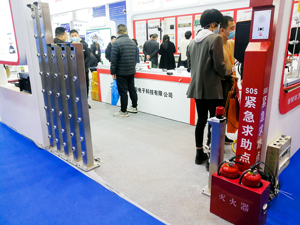 亚洲午夜精品A片久久WWW慈禧-女人张开腿让男人添-亚洲国产欧美日韩人成-乱肉YIN荡系列合集TXT-天天撸日日夜夜与您共襄2021郑州安博会盛况