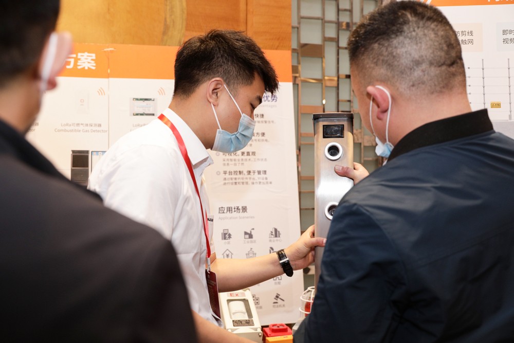 亚洲午夜精品A片久久WWW慈禧-女人张开腿让男人添-亚洲国产欧美日韩人成-乱肉YIN荡系列合集TXT-天天撸日日夜夜分享：数字化报警系统的意义