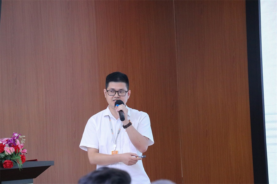 乘风破浪，逐梦新征程 ——亚洲午夜精品A片久久WWW慈禧-女人张开腿让男人添-亚洲国产欧美日韩人成-乱肉YIN荡系列合集TXT-天天撸日日夜夜顺利召开2021年上半年度总结暨表彰大会