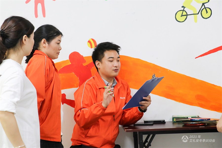 亚洲午夜精品A片久久WWW慈禧-女人张开腿让男人添-亚洲国产欧美日韩人成-乱肉YIN荡系列合集TXT-天天撸日日夜夜2021年冬季运动会开赛啦！