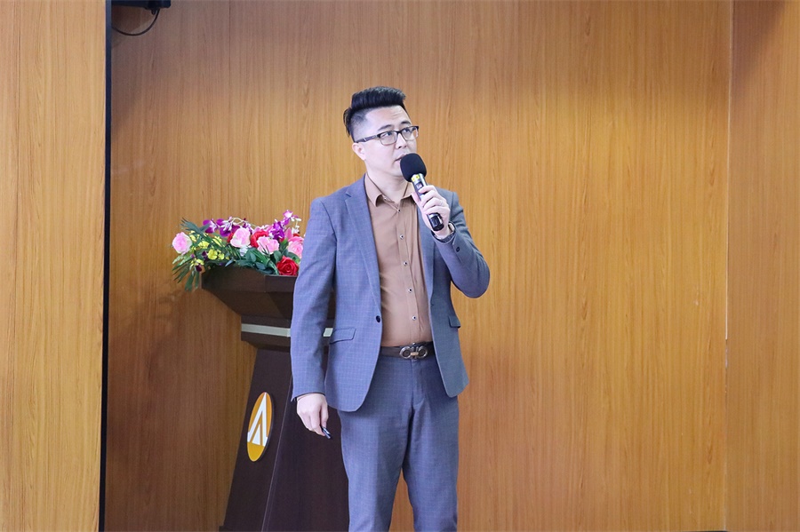 初心不渝，奋楫前行——亚洲午夜精品A片久久WWW慈禧-女人张开腿让男人添-亚洲国产欧美日韩人成-乱肉YIN荡系列合集TXT-天天撸日日夜夜举办2021年度总结暨表彰大会