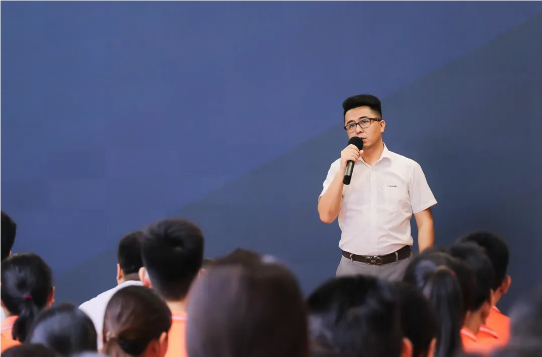 逆势而上  再创佳绩—亚洲午夜精品A片久久WWW慈禧-女人张开腿让男人添-亚洲国产欧美日韩人成-乱肉YIN荡系列合集TXT-天天撸日日夜夜2022年中总结暨表彰大会圆满落幕