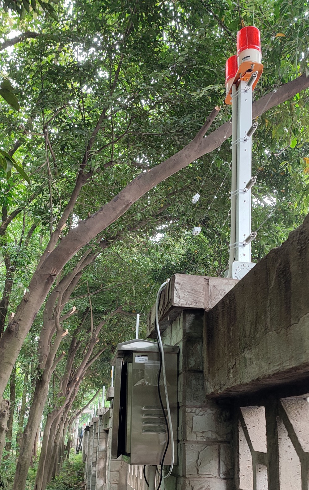 四川省学校国有资产与教育装备中心