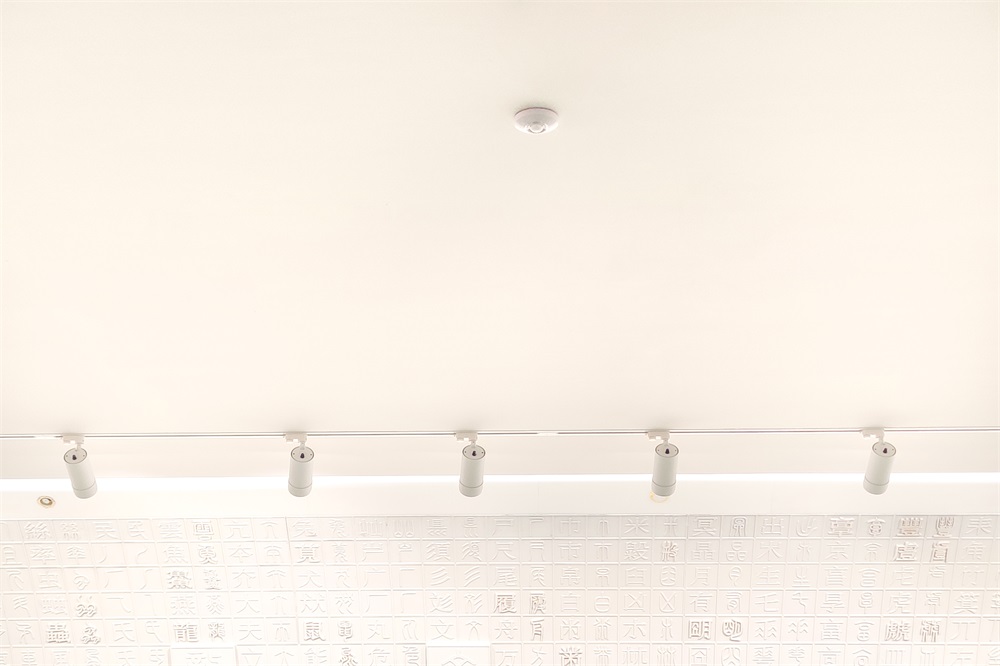 亚洲午夜精品A片久久WWW慈禧-女人张开腿让男人添-亚洲国产欧美日韩人成-乱肉YIN荡系列合集TXT-天天撸日日夜夜：以匠心守护“中国文字博物馆”