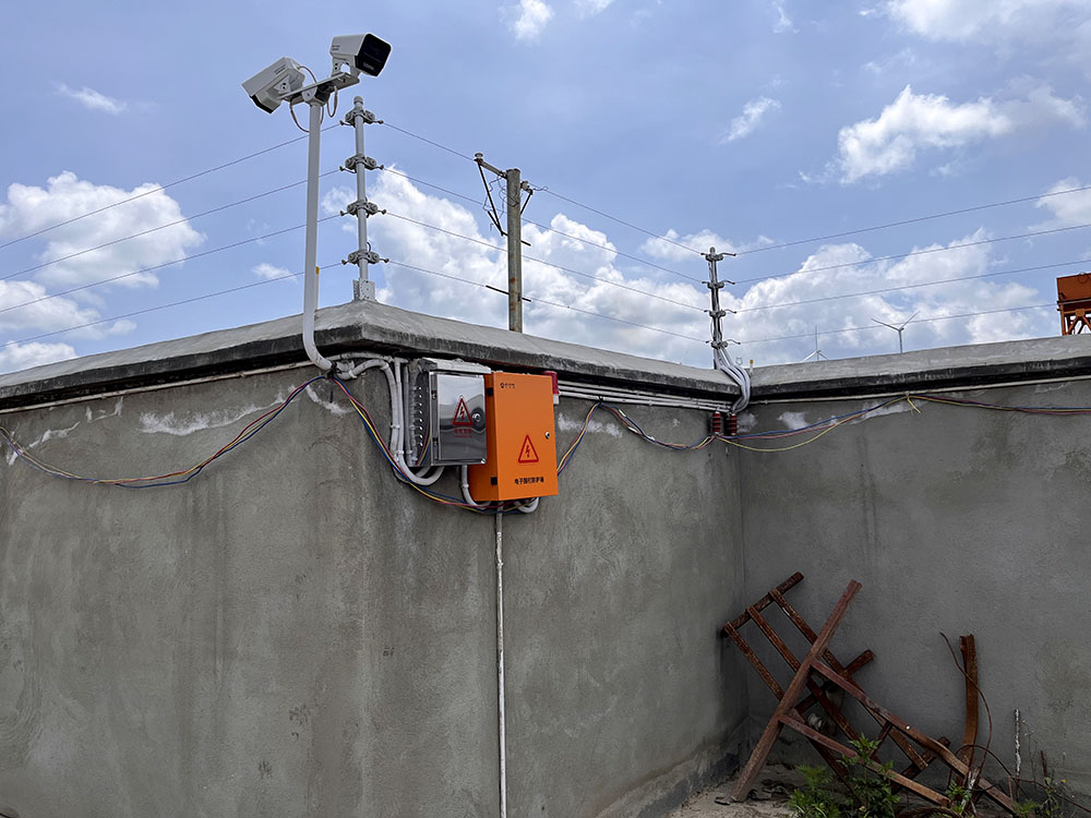 亚洲午夜精品A片久久WWW慈禧-女人张开腿让男人添-亚洲国产欧美日韩人成-乱肉YIN荡系列合集TXT-天天撸日日夜夜电子围栏案例