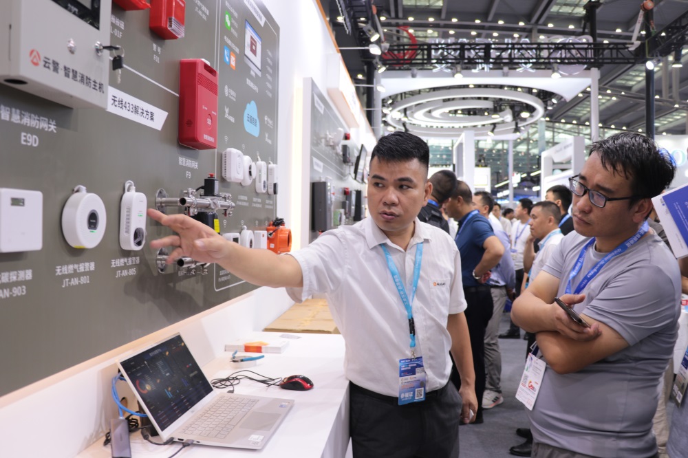 精彩回顾 ‖ 2023CPSE安博会上的亚洲午夜精品A片久久WWW慈禧-女人张开腿让男人添-亚洲国产欧美日韩人成-乱肉YIN荡系列合集TXT-天天撸日日夜夜