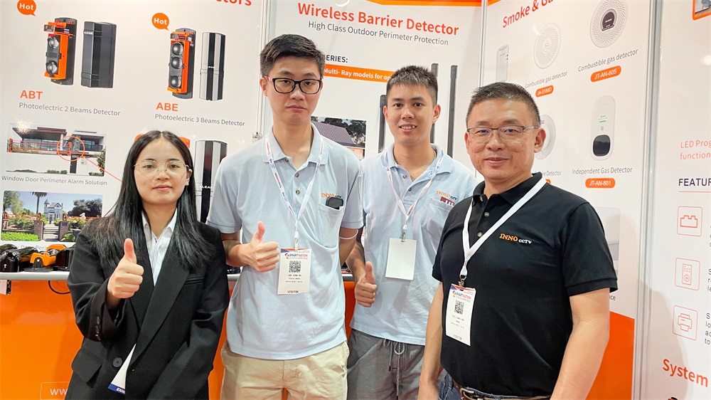 亚洲午夜精品A片久久WWW慈禧-女人张开腿让男人添-亚洲国产欧美日韩人成-乱肉YIN荡系列合集TXT-天天撸日日夜夜2023年度回顾——事件篇