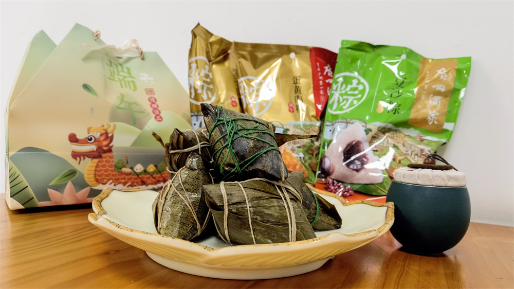 亚洲午夜精品A片久久WWW慈禧-女人张开腿让男人添-亚洲国产欧美日韩人成-乱肉YIN荡系列合集TXT-天天撸日日夜夜2023年度回顾——事件篇