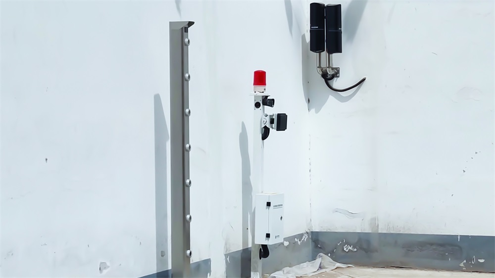 亚洲午夜精品A片久久WWW慈禧-女人张开腿让男人添-亚洲国产欧美日韩人成-乱肉YIN荡系列合集TXT-天天撸日日夜夜——四季更替，步履不停