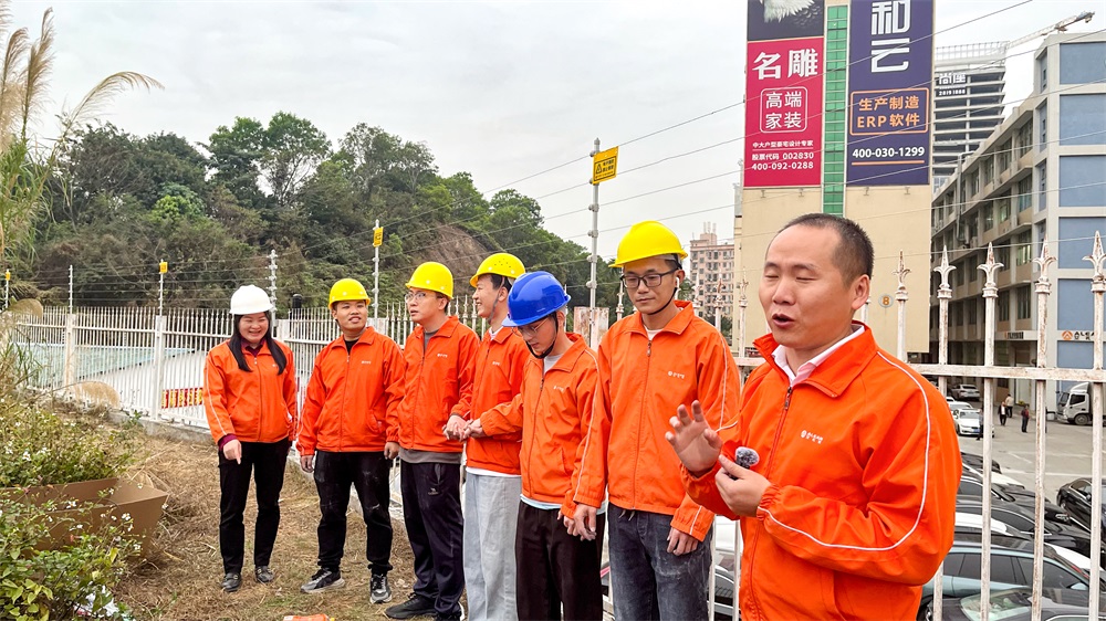 亚洲午夜精品A片久久WWW慈禧-女人张开腿让男人添-亚洲国产欧美日韩人成-乱肉YIN荡系列合集TXT-天天撸日日夜夜2024年技术培训大会圆满成功