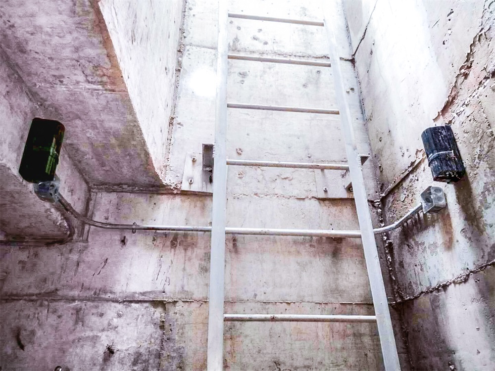 亚洲午夜精品A片久久WWW慈禧-女人张开腿让男人添-亚洲国产欧美日韩人成-乱肉YIN荡系列合集TXT-天天撸日日夜夜四川报警项目案例合集