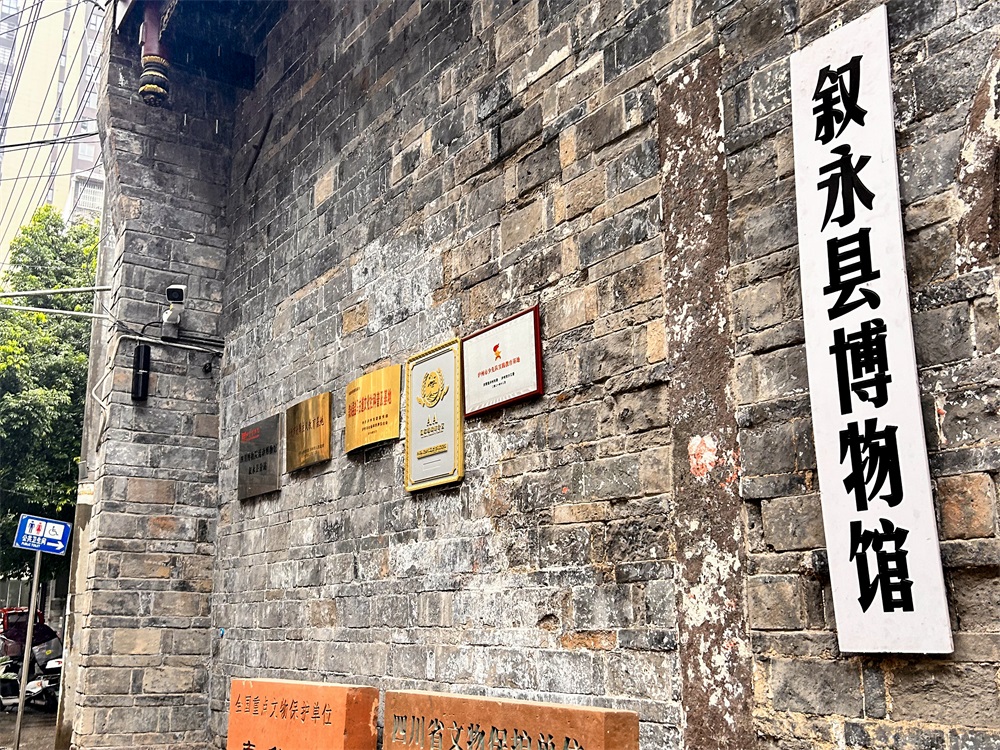 亚洲午夜精品A片久久WWW慈禧-女人张开腿让男人添-亚洲国产欧美日韩人成-乱肉YIN荡系列合集TXT-天天撸日日夜夜四川报警项目案例合集