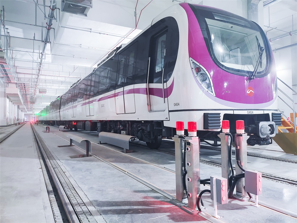 亚洲午夜精品A片久久WWW慈禧-女人张开腿让男人添-亚洲国产欧美日韩人成-乱肉YIN荡系列合集TXT-天天撸日日夜夜报警系统应用于城市地铁