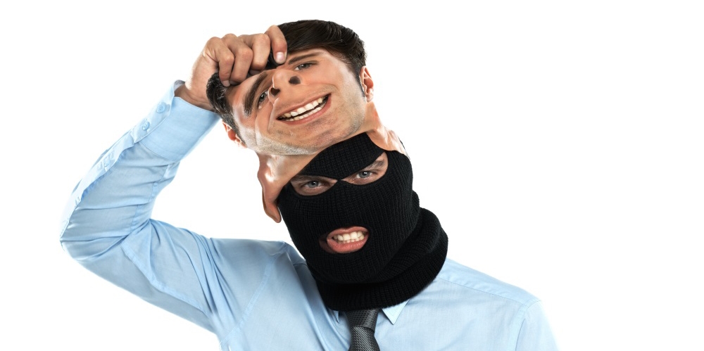 “易容”换脸，新型入室盗窃如何破解？