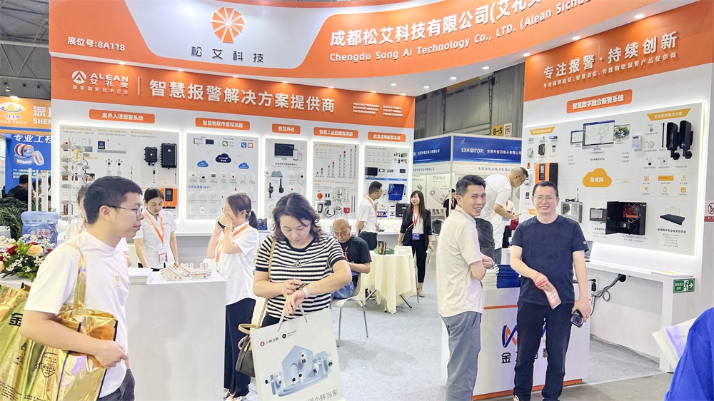 亚洲午夜精品A片久久WWW慈禧-女人张开腿让男人添-亚洲国产欧美日韩人成-乱肉YIN荡系列合集TXT-天天撸日日夜夜2024年中盘点