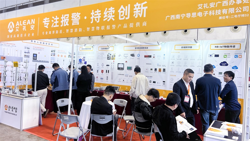 亚洲午夜精品A片久久WWW慈禧-女人张开腿让男人添-亚洲国产欧美日韩人成-乱肉YIN荡系列合集TXT-天天撸日日夜夜2024年中盘点