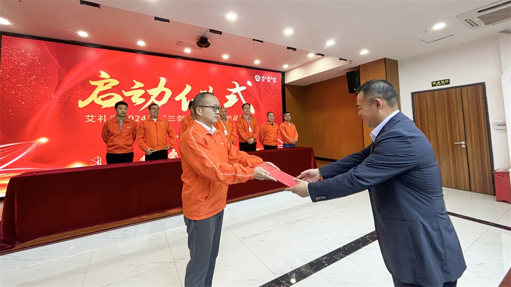 亚洲午夜精品A片久久WWW慈禧-女人张开腿让男人添-亚洲国产欧美日韩人成-乱肉YIN荡系列合集TXT-天天撸日日夜夜2024年中盘点