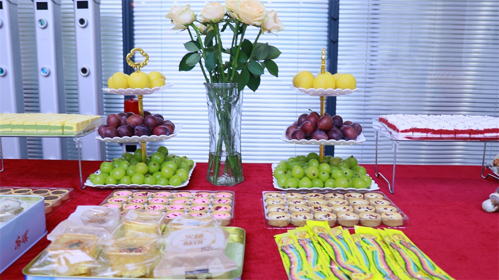 亚洲午夜精品A片久久WWW慈禧-女人张开腿让男人添-亚洲国产欧美日韩人成-乱肉YIN荡系列合集TXT-天天撸日日夜夜举办迎中秋亲子活动