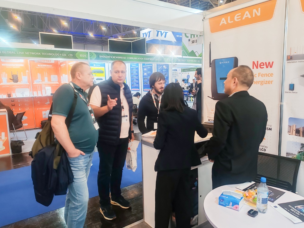 亚洲午夜精品A片久久WWW慈禧-女人张开腿让男人添-亚洲国产欧美日韩人成-乱肉YIN荡系列合集TXT-天天撸日日夜夜海外展 ‖ 相约德国埃森