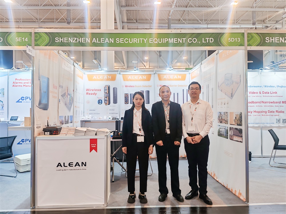 亚洲午夜精品A片久久WWW慈禧-女人张开腿让男人添-亚洲国产欧美日韩人成-乱肉YIN荡系列合集TXT-天天撸日日夜夜海外展 ‖ 相约德国埃森