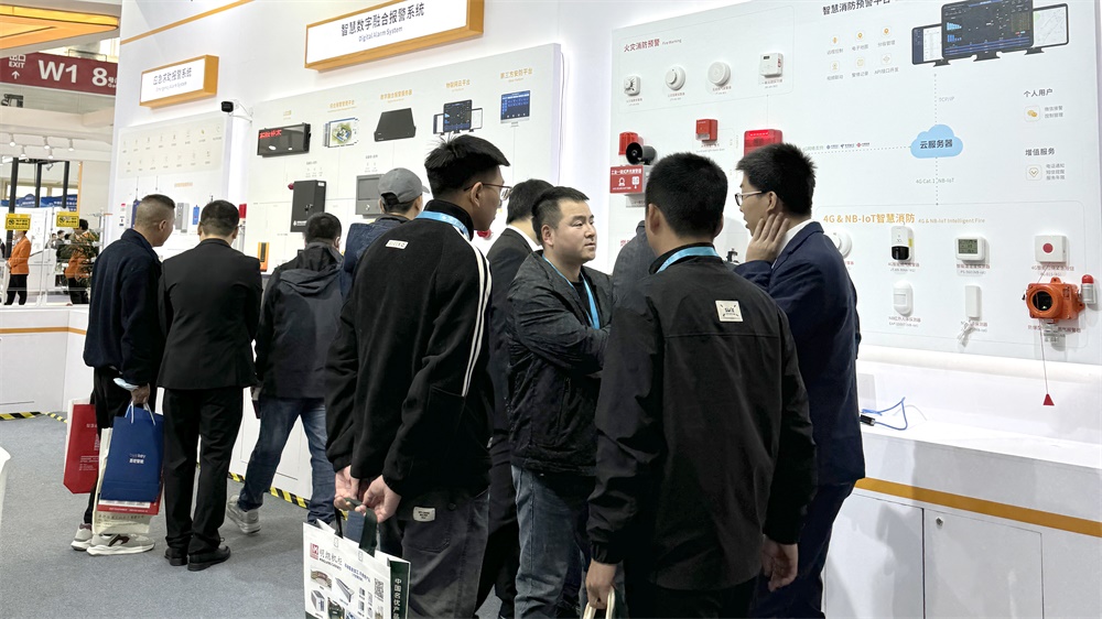 北京安博会上的亚洲午夜精品A片久久WWW慈禧-女人张开腿让男人添-亚洲国产欧美日韩人成-乱肉YIN荡系列合集TXT-天天撸日日夜夜