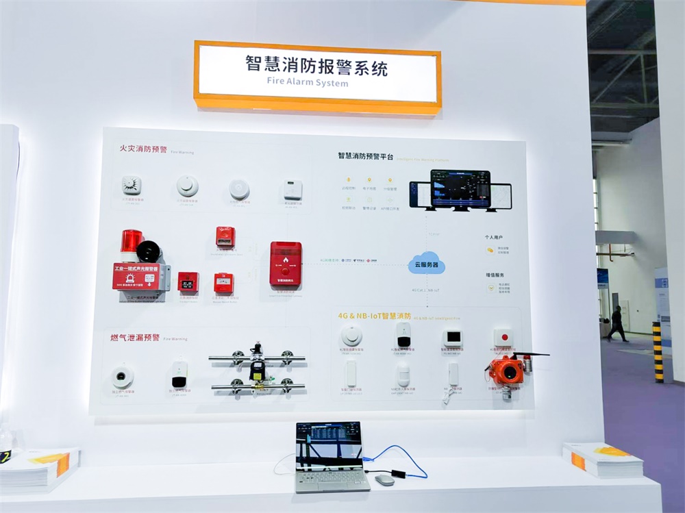 北京安博会上的亚洲午夜精品A片久久WWW慈禧-女人张开腿让男人添-亚洲国产欧美日韩人成-乱肉YIN荡系列合集TXT-天天撸日日夜夜