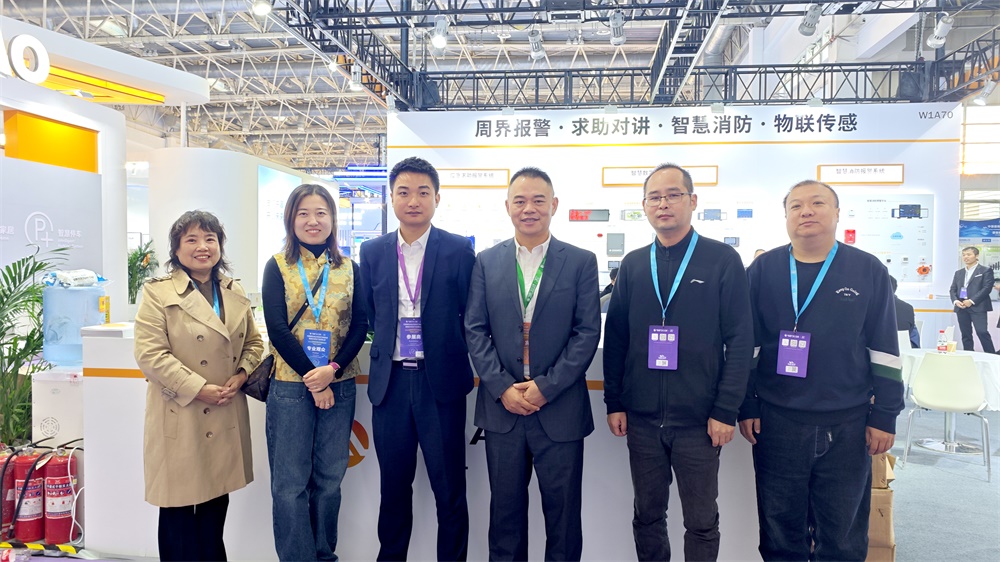 回顾2024北京安博会上的亚洲午夜精品A片久久WWW慈禧-女人张开腿让男人添-亚洲国产欧美日韩人成-乱肉YIN荡系列合集TXT-天天撸日日夜夜