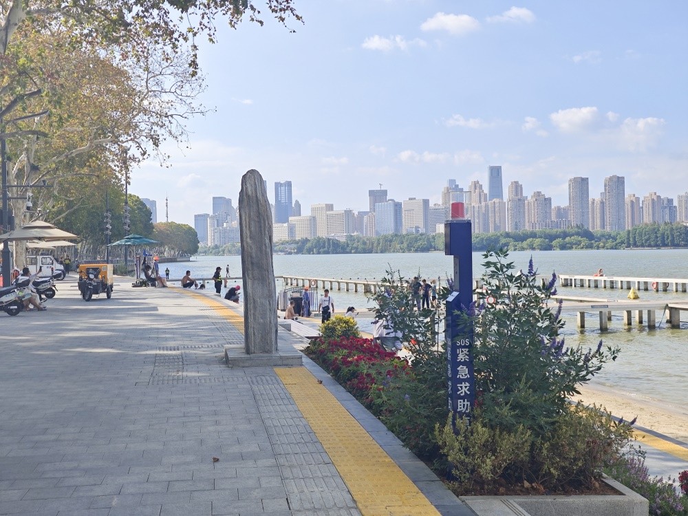 来“千湖之省”，“邂逅”亚洲午夜精品A片久久WWW慈禧-女人张开腿让男人添-亚洲国产欧美日韩人成-乱肉YIN荡系列合集TXT-天天撸日日夜夜