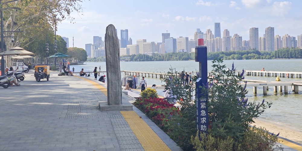 来“千湖之省”，“邂逅”亚洲午夜精品A片久久WWW慈禧-女人张开腿让男人添-亚洲国产欧美日韩人成-乱肉YIN荡系列合集TXT-天天撸日日夜夜