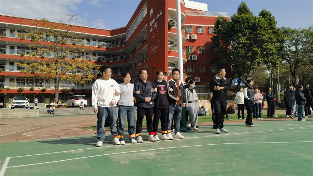 奋力冲刺，挑战极限——亚洲午夜精品A片久久WWW慈禧-女人张开腿让男人添-亚洲国产欧美日韩人成-乱肉YIN荡系列合集TXT-天天撸日日夜夜第十五届运动会圆满落幕！