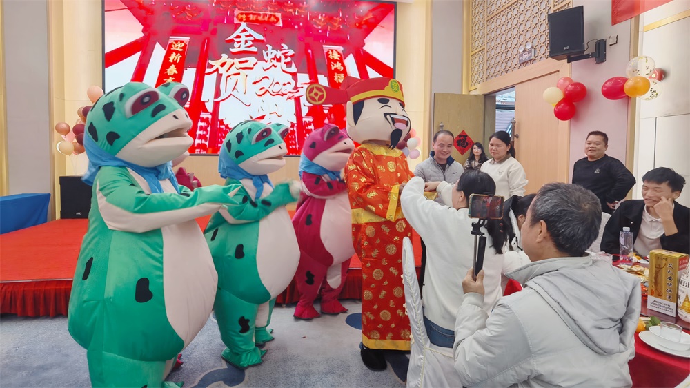 凝心聚力，共赴新程——亚洲午夜精品A片久久WWW慈禧-女人张开腿让男人添-亚洲国产欧美日韩人成-乱肉YIN荡系列合集TXT-天天撸日日夜夜隆重举办2025年新春晚会