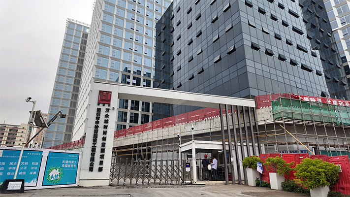 万众城时尚创意园 | 紧急按钮 声光报警器