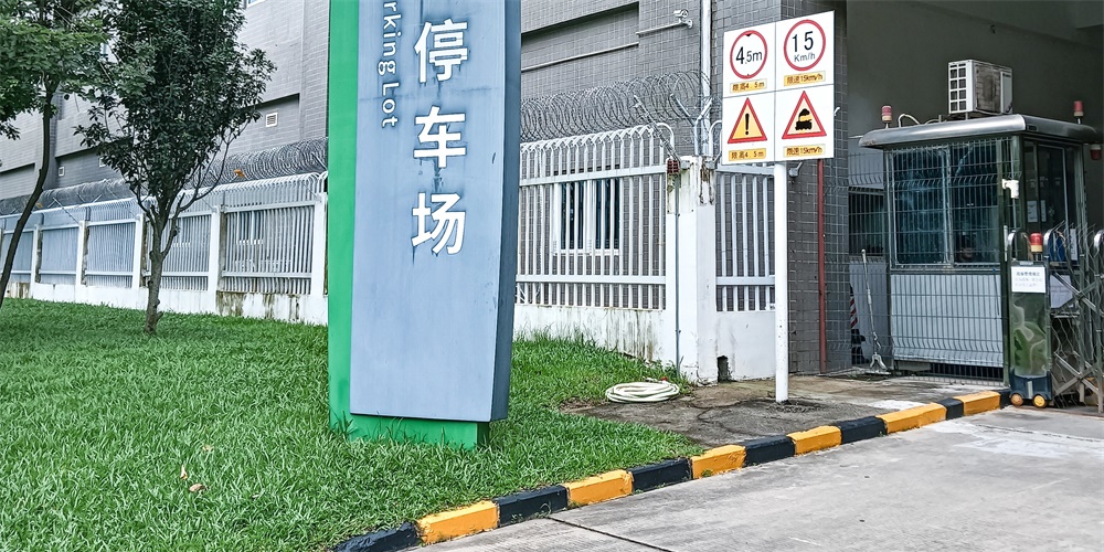 亚洲午夜精品A片久久WWW慈禧-女人张开腿让男人添-亚洲国产欧美日韩人成-乱肉YIN荡系列合集TXT-天天撸日日夜夜报警系统守护深圳地铁