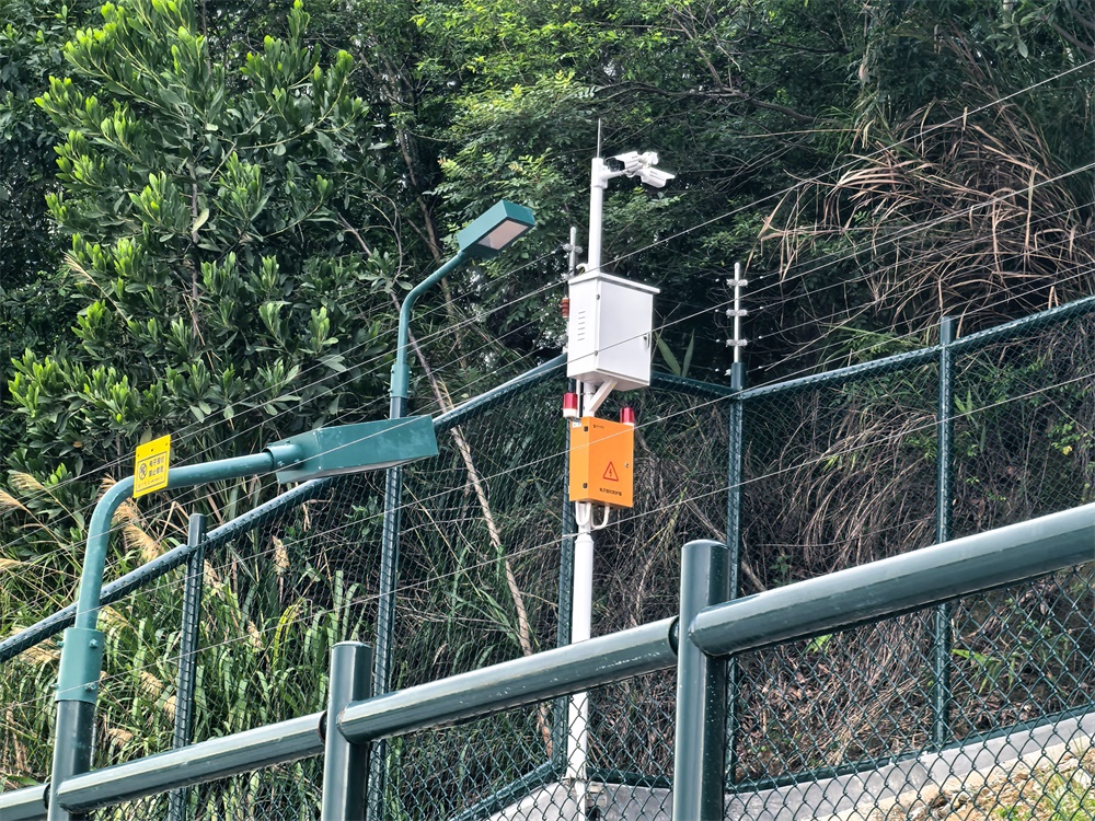 亚洲午夜精品A片久久WWW慈禧-女人张开腿让男人添-亚洲国产欧美日韩人成-乱肉YIN荡系列合集TXT-天天撸日日夜夜：企业园区入侵报警系统应用