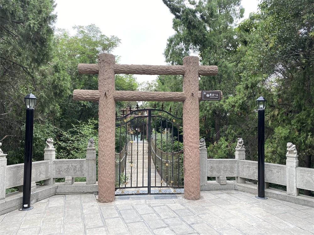 亚洲午夜精品A片久久WWW慈禧-女人张开腿让男人添-亚洲国产欧美日韩人成-乱肉YIN荡系列合集TXT-天天撸日日夜夜报警系统：守护博物馆的文化瑰宝