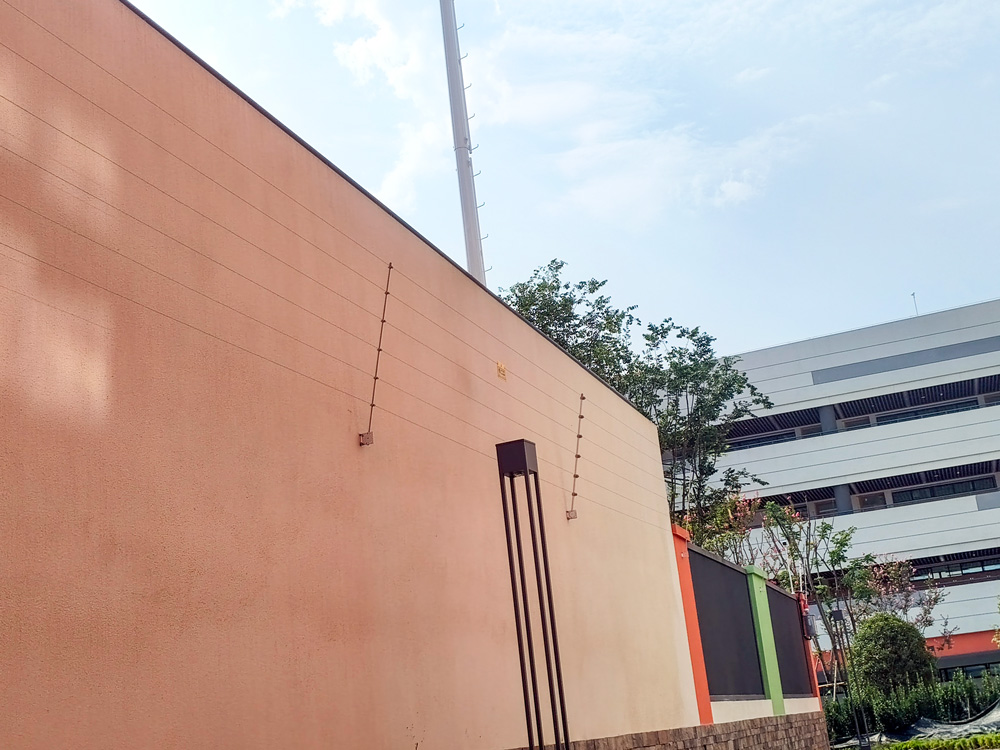 成都市龙江路小学双流分校 | 脉冲电子围栏