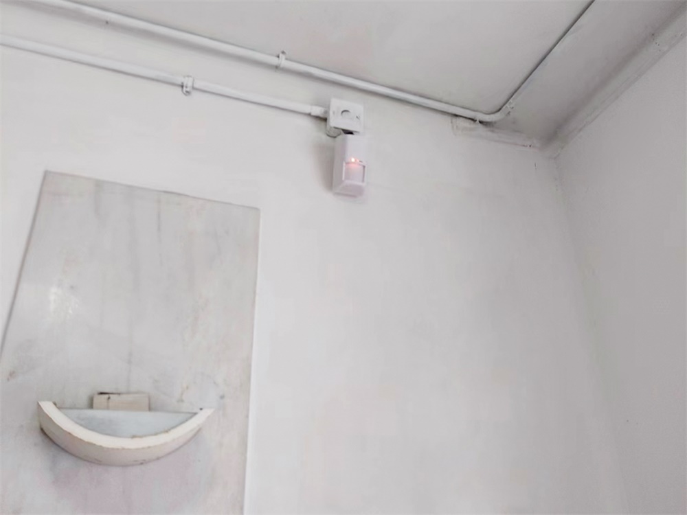 亚洲午夜精品A片久久WWW慈禧-女人张开腿让男人添-亚洲国产欧美日韩人成-乱肉YIN荡系列合集TXT-天天撸日日夜夜如何为古建筑筑牢 “隐形防线”？