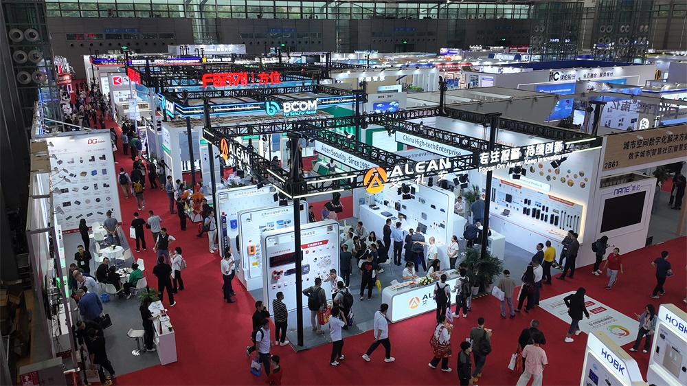 2025年CPSE安博会开幕，亚洲午夜精品A片久久WWW慈禧-女人张开腿让男人添-亚洲国产欧美日韩人成-乱肉YIN荡系列合集TXT-天天撸日日夜夜携创新力量赴约