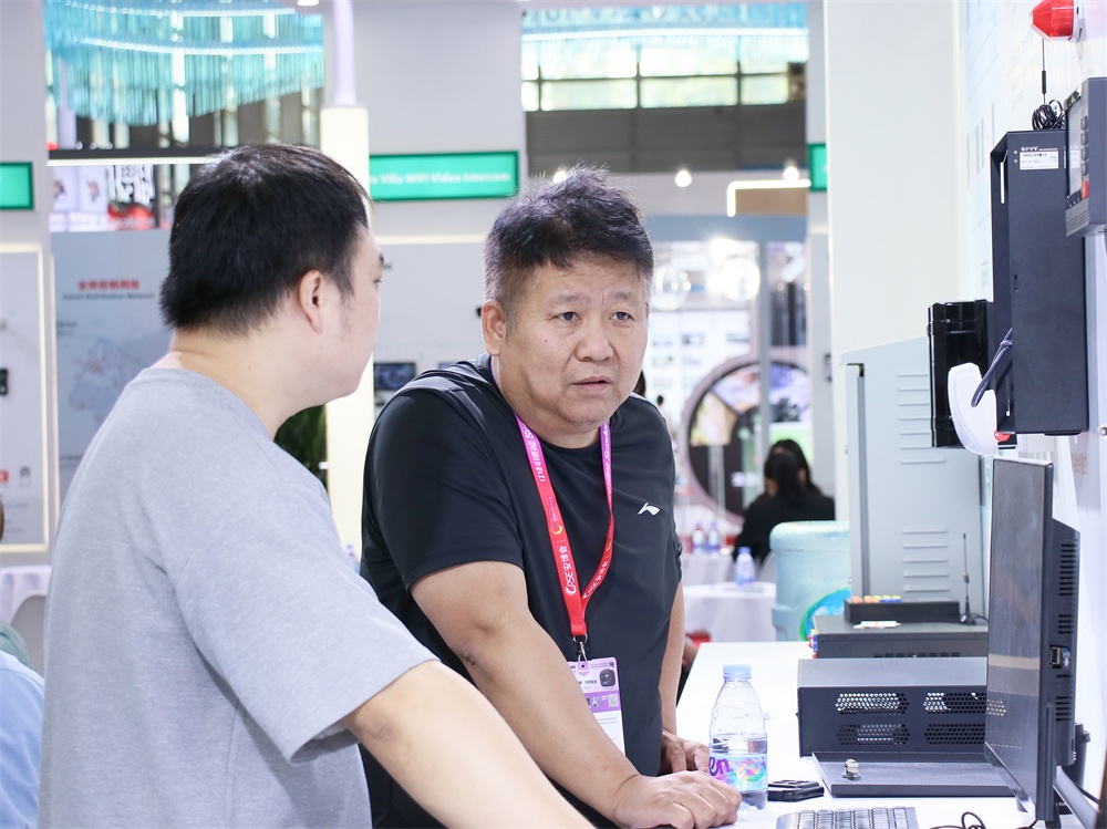 精彩时刻 ‖ 2025安博会上的亚洲午夜精品A片久久WWW慈禧-女人张开腿让男人添-亚洲国产欧美日韩人成-乱肉YIN荡系列合集TXT-天天撸日日夜夜